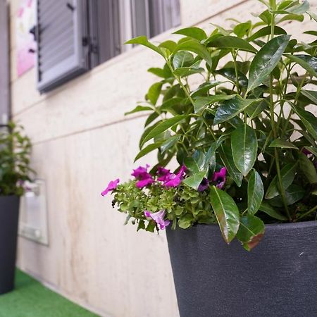 Natola'S Home Маргерита ди Савоя Екстериор снимка